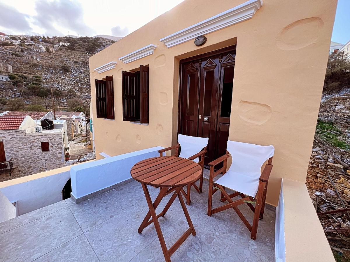 Pavlos House Symi Exterior foto