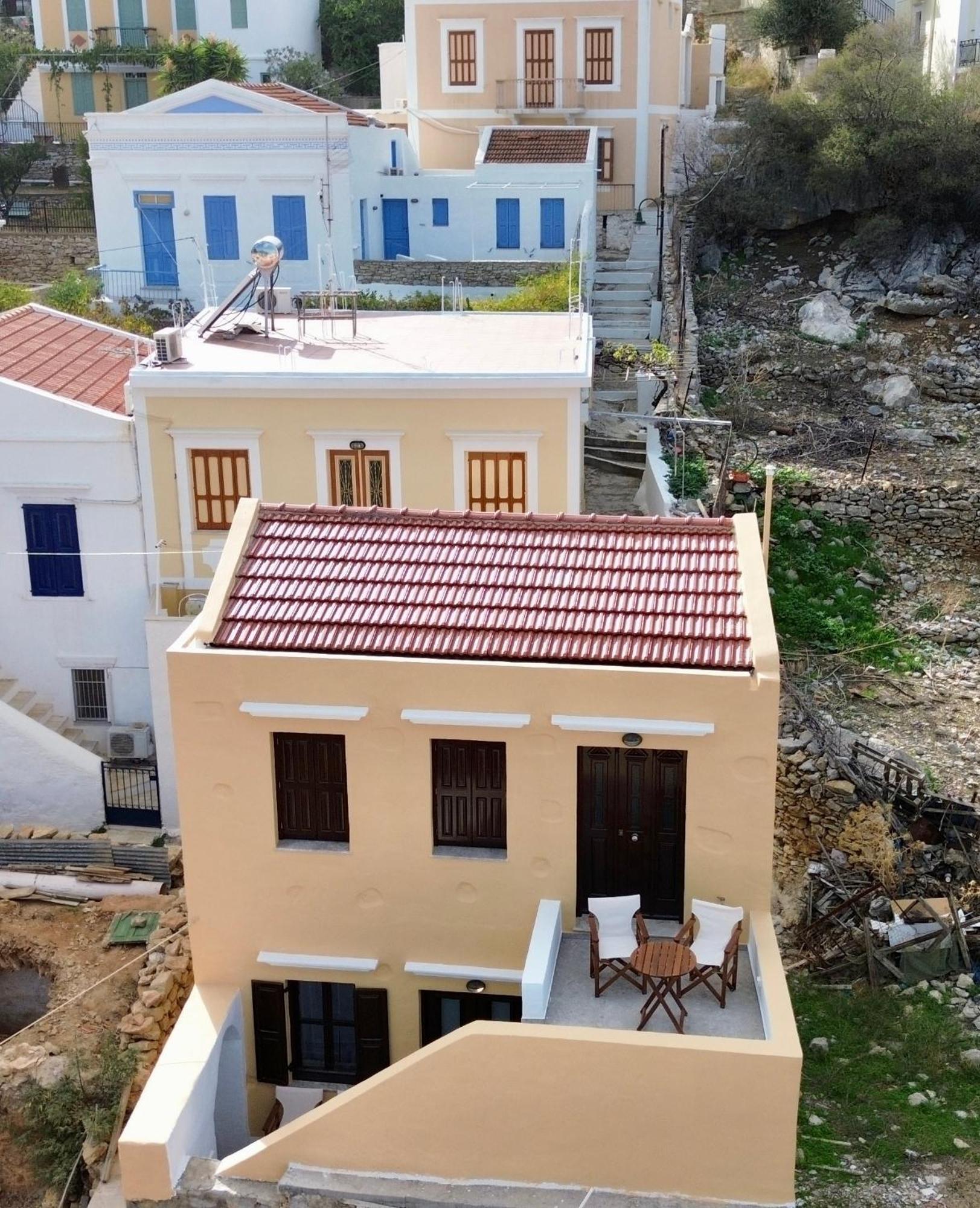 Pavlos House Symi Exterior foto
